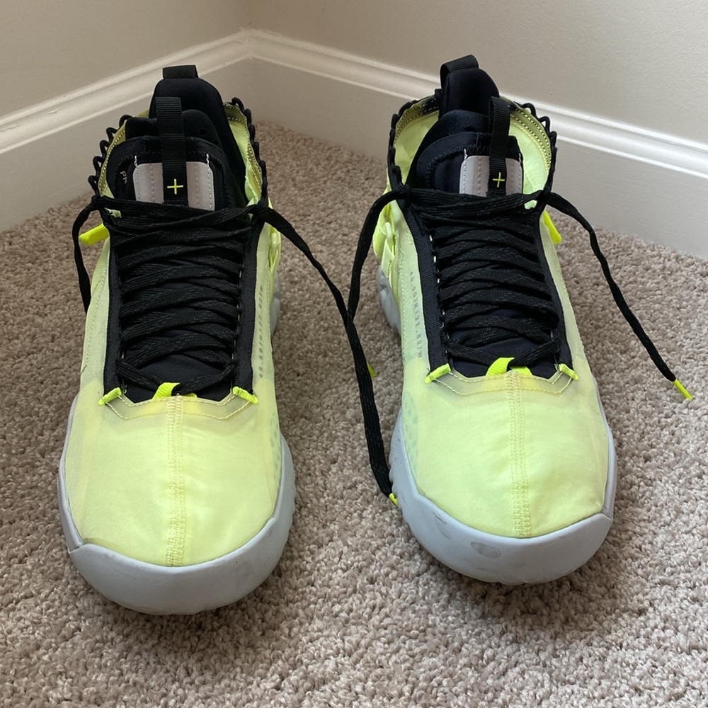 Jordan Pronto React - Picture 2 of 12